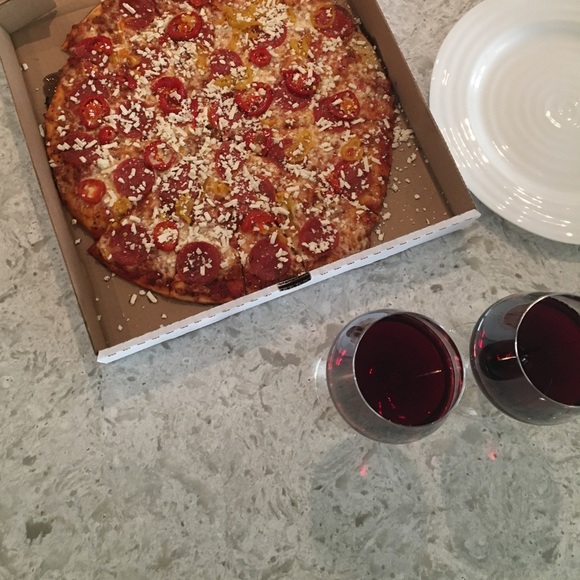 Meet your Posher, Michelle - Picture 1 of 1